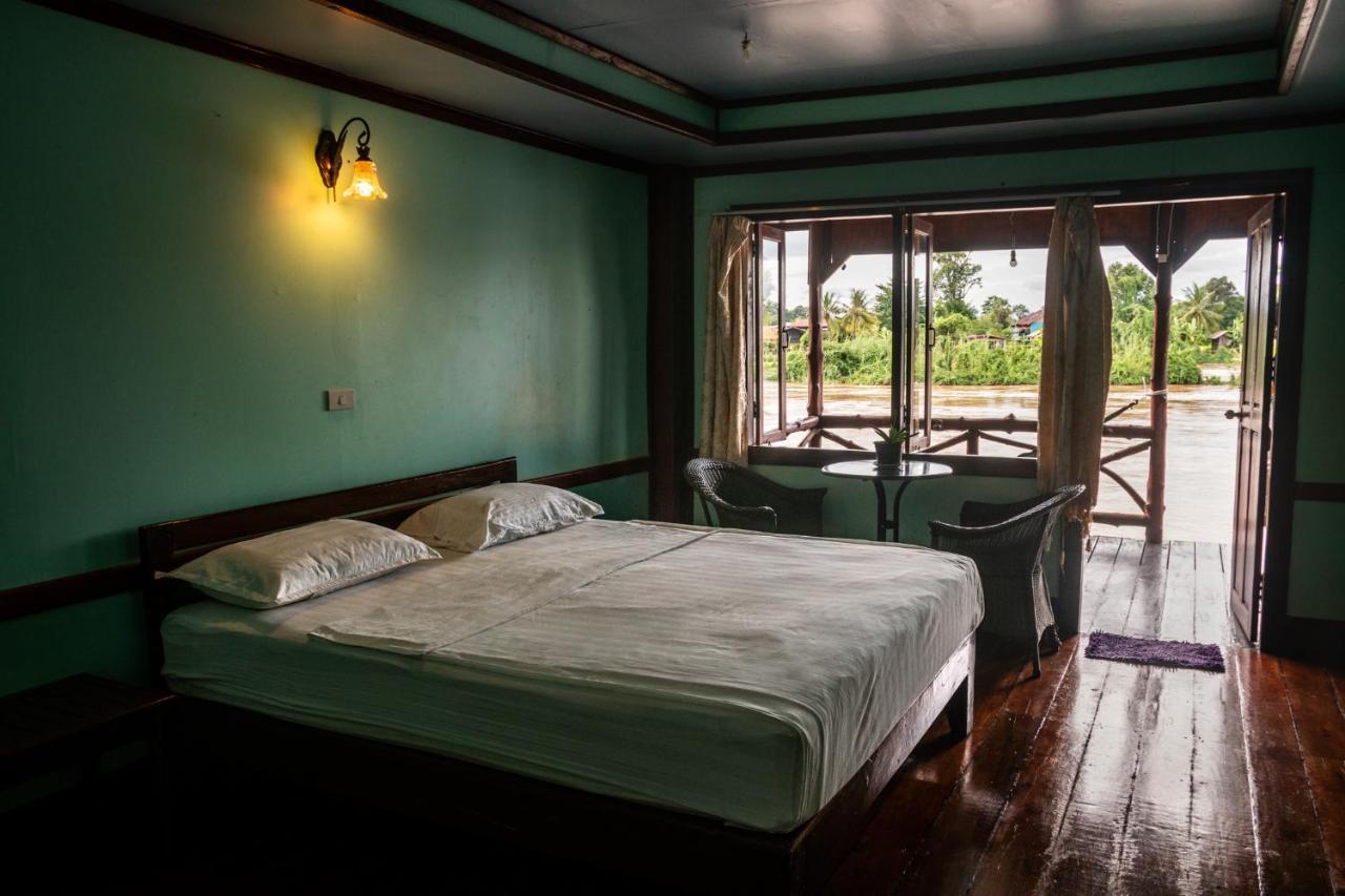 Nongsak Riverside Guesthouse & Nongsak Guesthouse Ban Khon Exterior photo