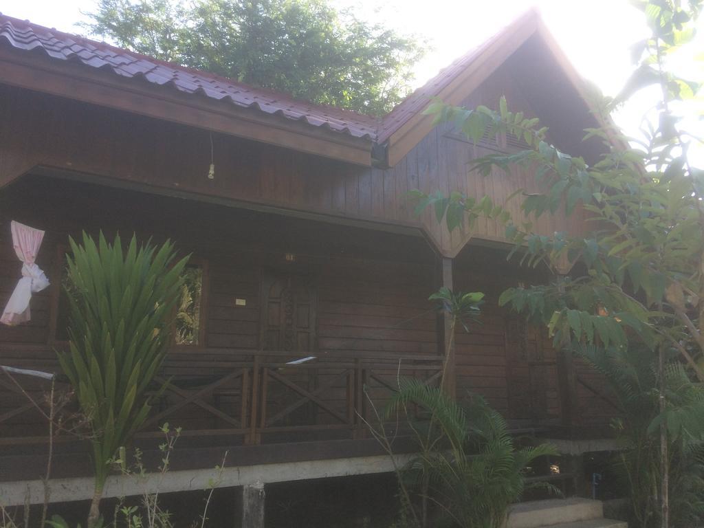Nongsak Riverside Guesthouse & Nongsak Guesthouse Ban Khon Exterior photo